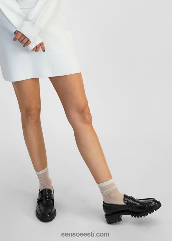 Senso FNPB8N514allkirjad kohtusid eebenipuuga