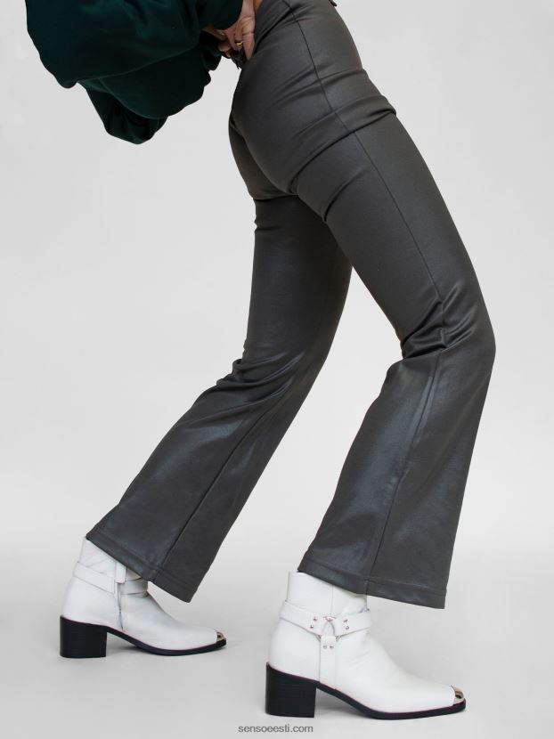 Senso FNPB8N62saapad roo i jää